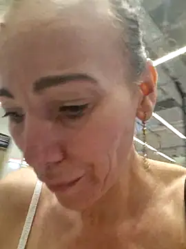 milflovelyxxx webcam