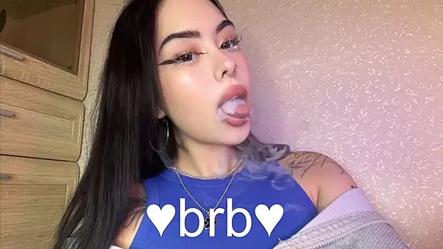 baby__kim webcam