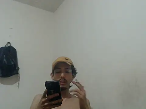 snackontime18 webcam