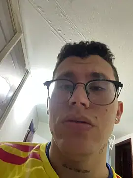 Kurtxxx22 webcam