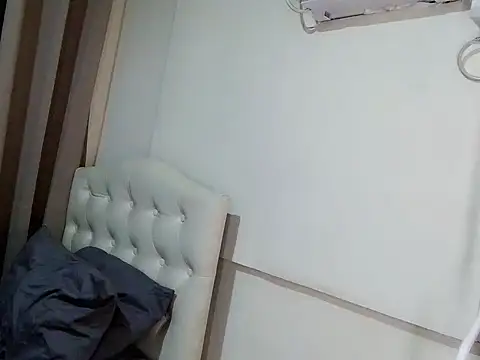 Iyotakody live sex cam