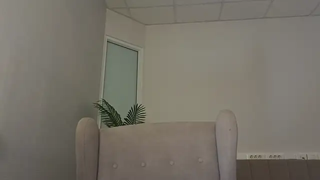 TonyaMeow webcam
