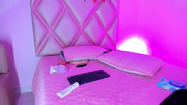 shaira-07 webcam