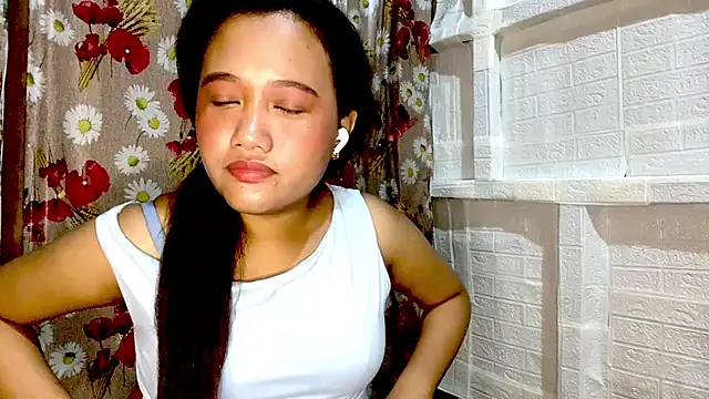 Abegail2221 webcam