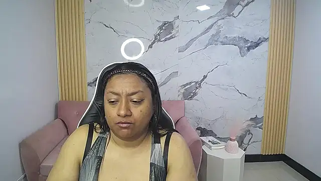 Alicia1_ch webcam