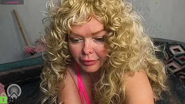 Mila_Sab webcam
