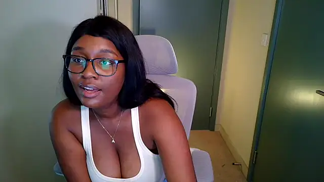 itsanna_b - Itsanna_b's free webcam - UK Sex Cams