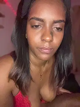 Emilly_Mayfair webcam