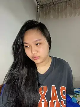 Almira6868 webcam