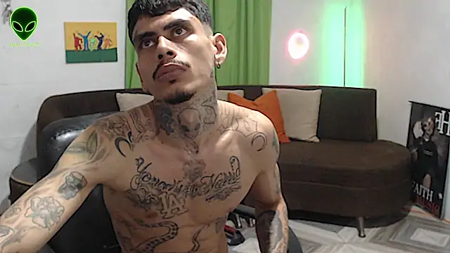 alpha_zom (M young) - CUM EXPLOSION SHOW 👽🍆