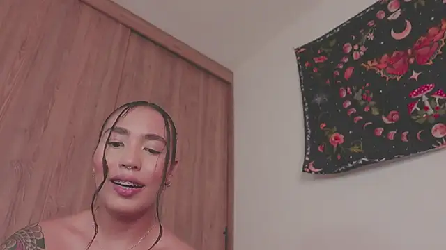 Cheerry1 webcam