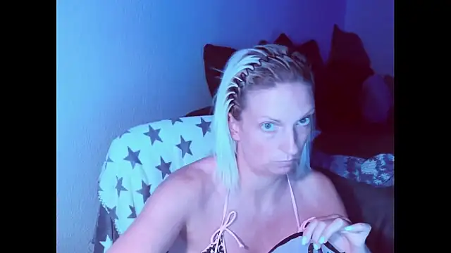 SexyJulia21 webcam