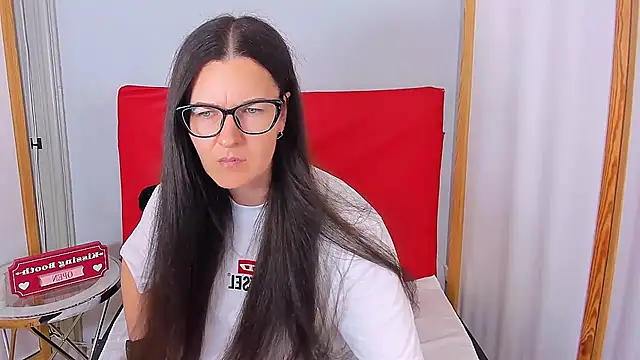 NadiaXlove webcam