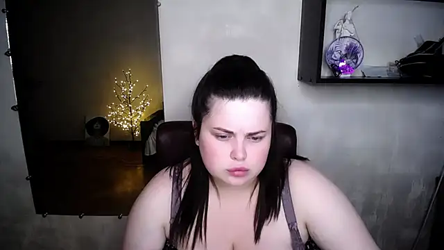 Emily_Mo webcam