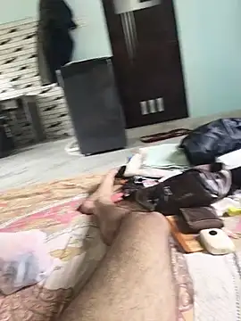 Hairy_hunk32