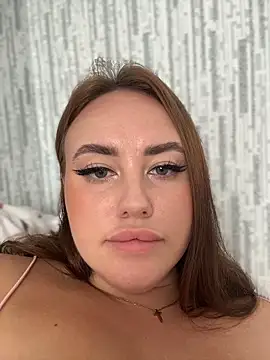KiraSunshine webcam