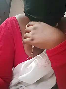 tamil_swathii webcam