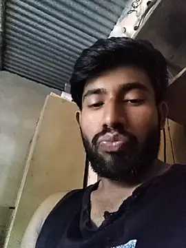 Lustynani live cam on StripChat