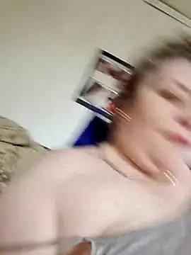 cindybbwsquirt webcam