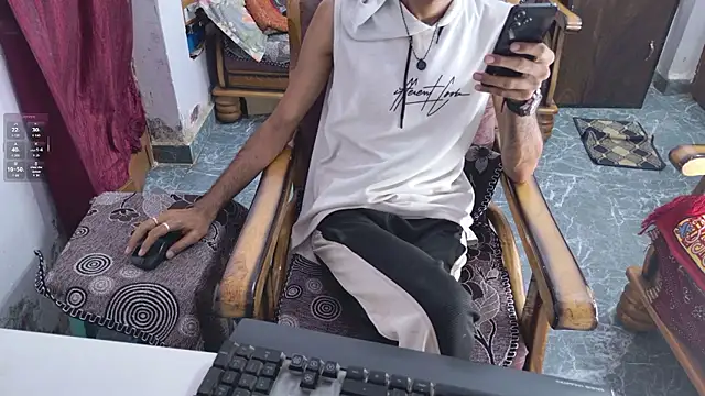 zihan777 - Zihan777's free webcam - UK Sex Cams
