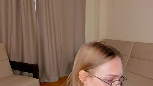 FemMantis webcam