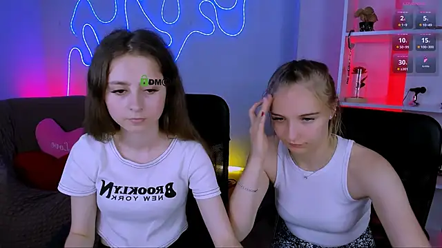 rebecca_smile webcam