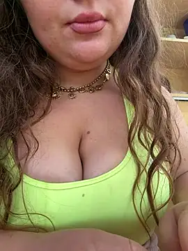 SummerHoney webcam