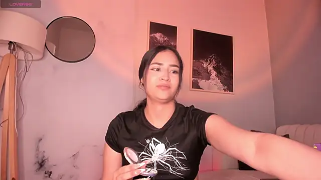 lara_madisson webcam