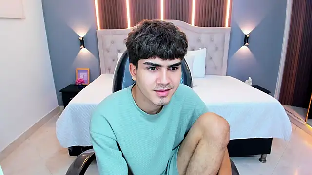 Tommy18__ webcam