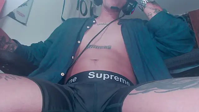 theskateboy webcam