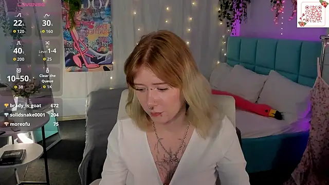Elira_Vane webcam