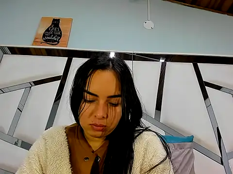 Violett_Bliss webcam