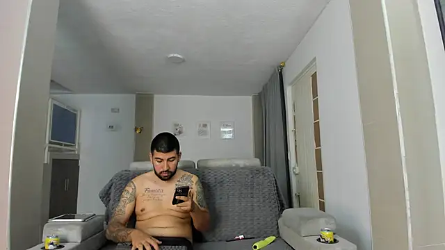 DulceRomance webcam