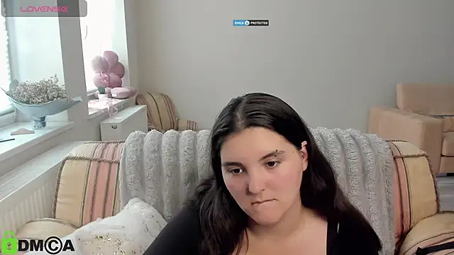 MonikaMooon webcam