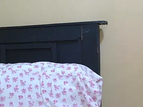 kinkydolll webcam