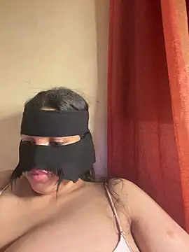 magh-rbiya - Magh-rbiya's free webcam - UK Sex Cams