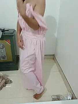 Dumani99 webcam