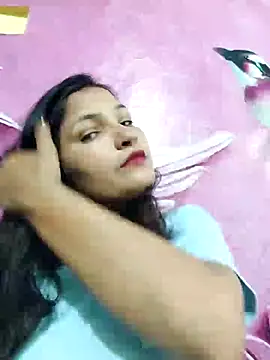 Priyaa_1433 webcam