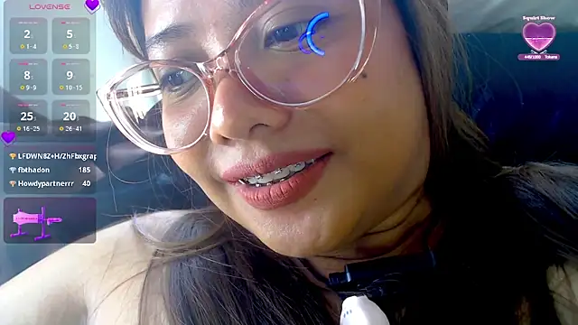 MyAsianWaifu webcam