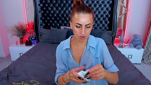Rebecca_Diamond webcam