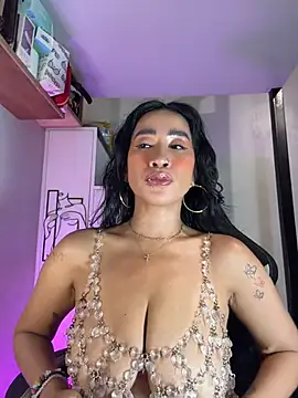 AsianMilfSheryl webcam