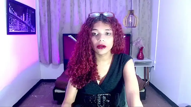 luisa__torres webcam