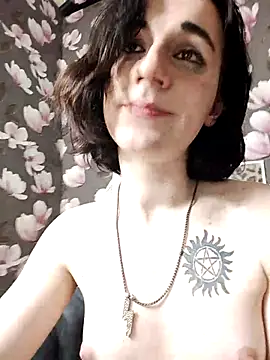 MickeQuinee webcam