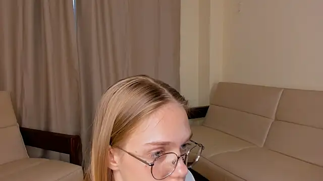 FemMantis webcam