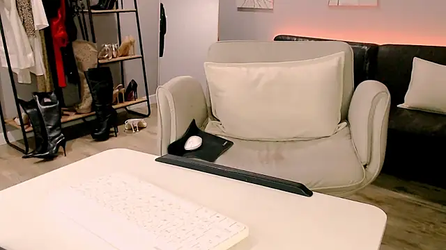 Ella_Sea webcam
