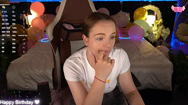 FoxyShy webcam
