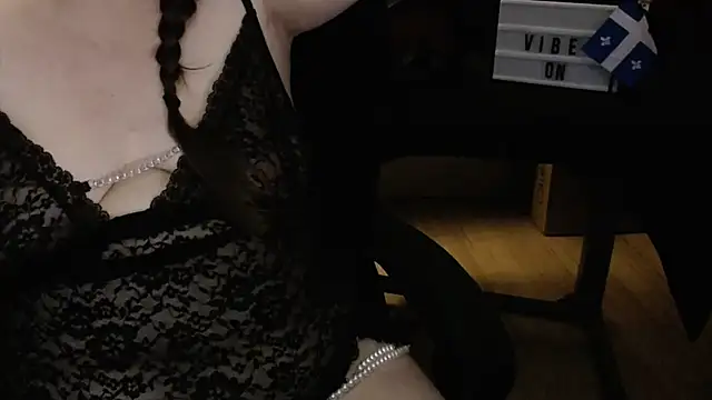 angecornuXO webcam
