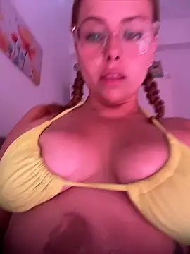 RougeeMelodyy webcam