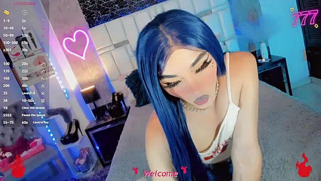 Baby_Aliz webcam