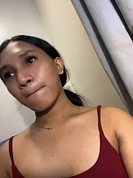 slutty_aki webcam
